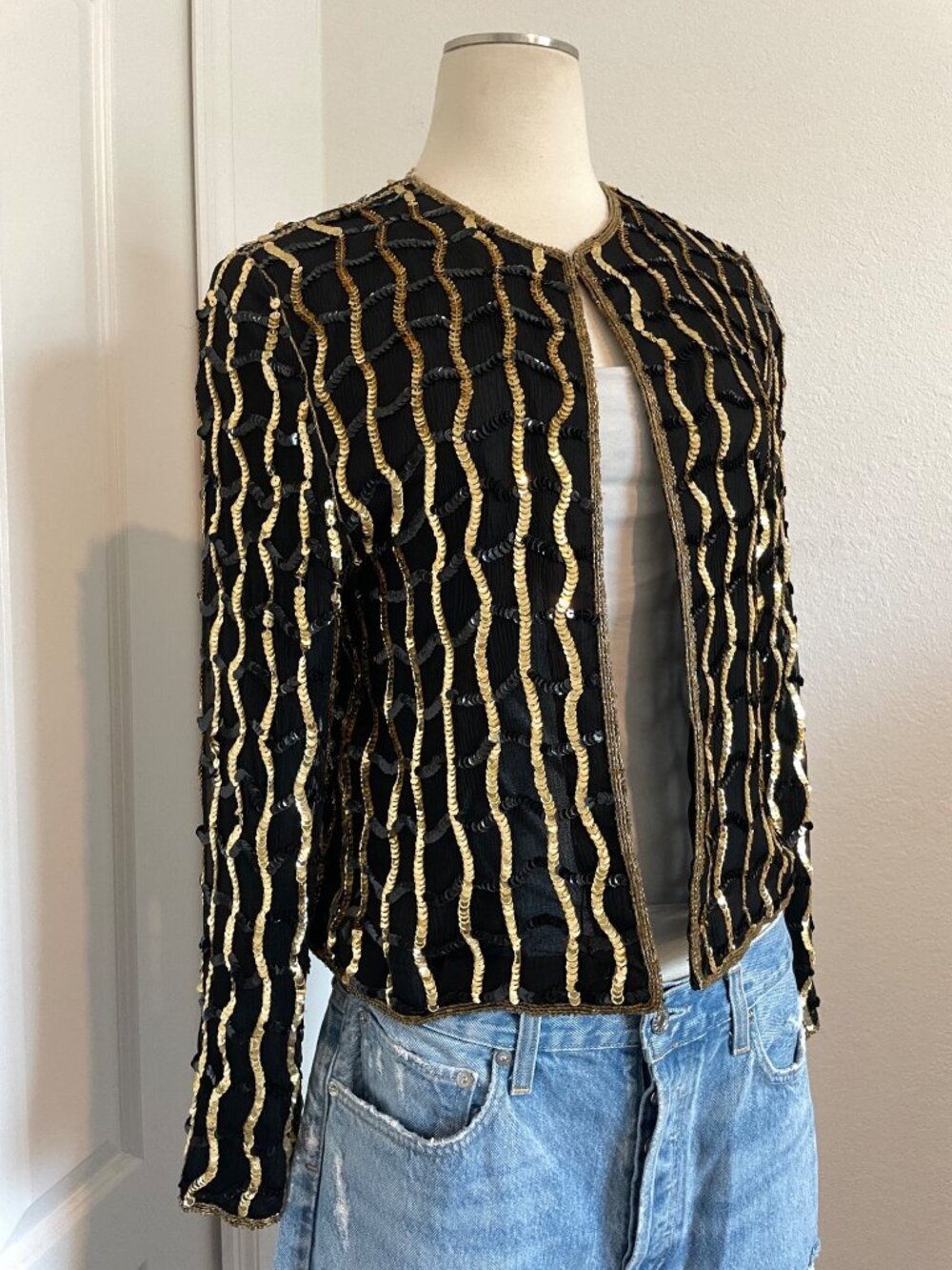 Vintage 1990s Nite Line Maximalist Black + Gold Silk Sequin Top Women’s Medium - Picture 5 of 16